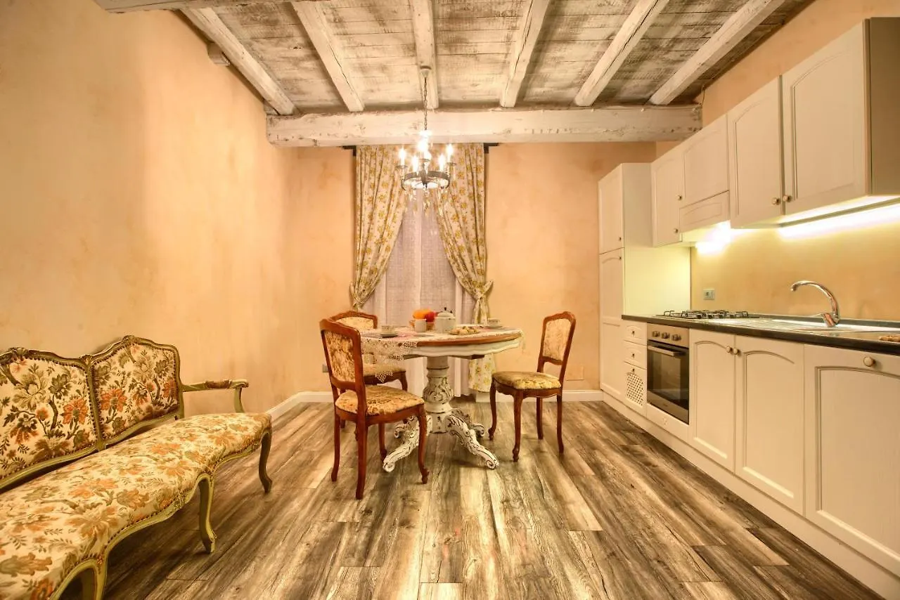 Casa Cannella Con Ac E Wifi In Borgo Ligure Apartment Borgomaro